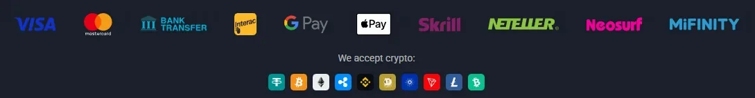 Logotypy BLIK Visa Mastercard Bitcoin na tle kasyna